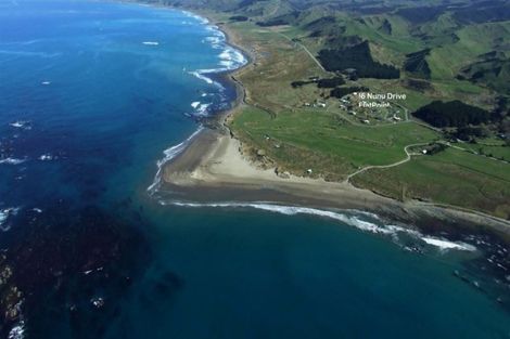 Photo of property in 15 Nunu Drive, Flat Point, Masterton, 5883