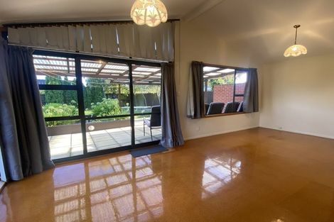 Photo of property in 1 Ribbonwood Place, Hillsborough, Christchurch, 8022