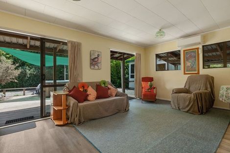 Photo of property in 25 Paradise Road, Coopers Beach, 0420