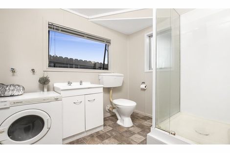 Photo of property in 34b Secretariat Place, Randwick Park, Auckland, 2105