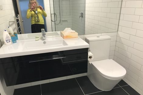 Photo of property in Frame Apartments, 1401/111 Molesworth Street, Thorndon, Wellington, 6011