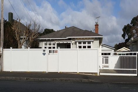 Photo of property in 276 Point Chevalier Road, Point Chevalier, Auckland, 1022