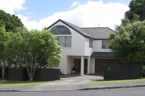 Photo of property in 13 Marsh Avenue, Forrest Hill, Auckland, 0620