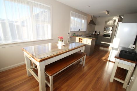 Photo of property in 107 Centennial Avenue, Helensburgh, Dunedin, 9010