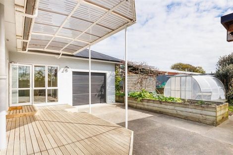 Photo of property in 10 William Street, Marton, 4710