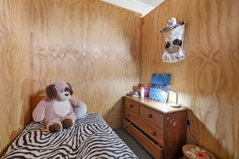 Photo of property in 14 Ngareta Street, Marton, 4710