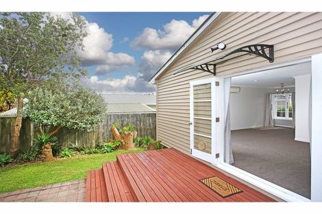 Photo of property in 8a Warriston Avenue, Waiuku, 2123
