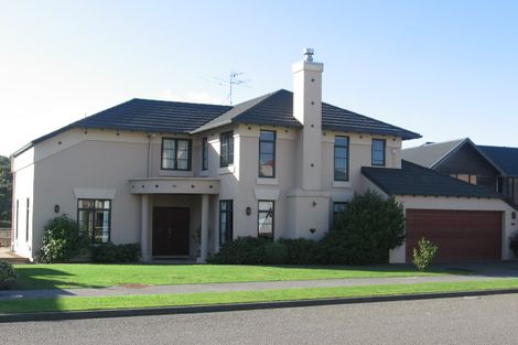 Photo of property in 14 Amesbury Drive, Churton Park, Wellington, 6037
