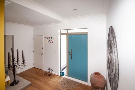 Photo of property in 4a Erlestoke Crescent, Churton Park, Wellington, 6037