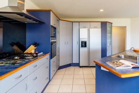 Photo of property in 2 Coastview Lane, Mangawhai, 0975