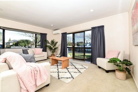 Photo of property in 4a Bolmuir Road, Forest Lake, Hamilton, 3200