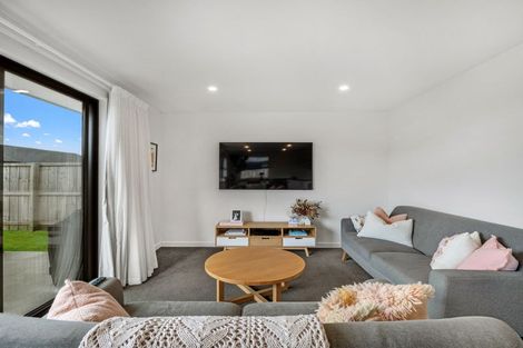 Photo of property in 6 Te Kanawa Lane, Rolleston, 7615