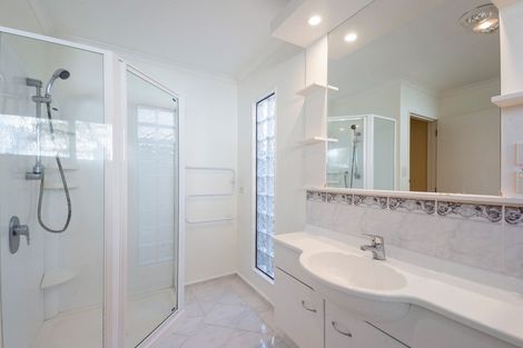 Photo of property in 26 Frederick Street, Two Mile Bay, Taupo, 3330