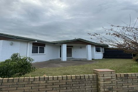 Photo of property in 12 Denny Hulme Drive, Mount Maunganui, 3116