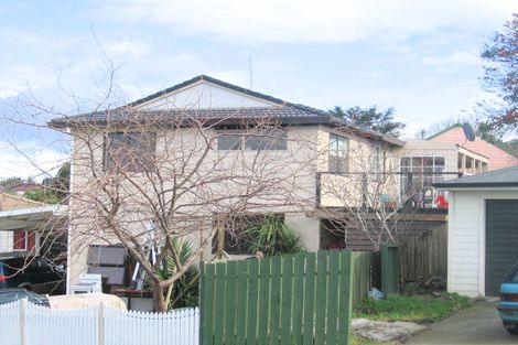 Photo of property in 3 Faram Place, Massey, Auckland, 0614