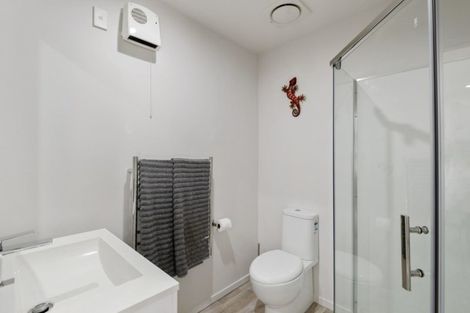 Photo of property in 3 Pinaster Place, Parklands, Christchurch, 8083