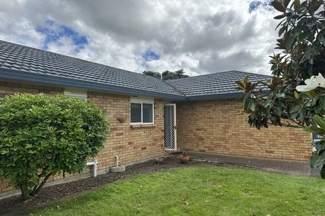 Photo of property in 6 Nakhle Place, Manurewa, Auckland, 2105