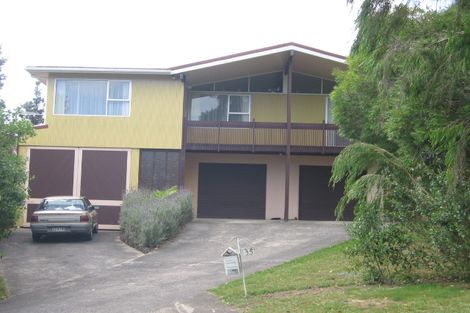 Photo of property in 35 Morriggia Place, Bayview, Auckland, 0629