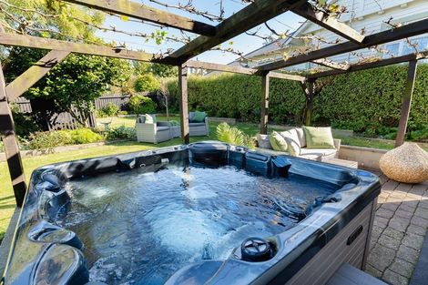 Photo of property in 3 Granville Terrace, Belleknowes, Dunedin, 9011