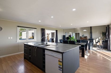 Photo of property in 101 Albert Road, Tokomaru, Palmerston North, 4474