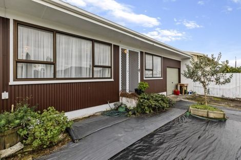 Photo of property in 2/7 Don Street, Papakura, 2110