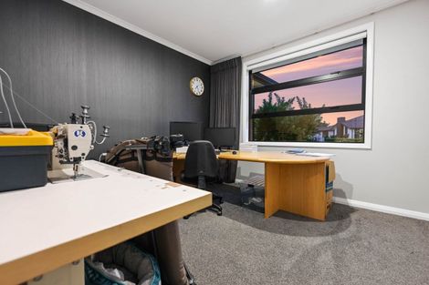 Photo of property in 2 Helen June Avenue, Flagstaff, Hamilton, 3210