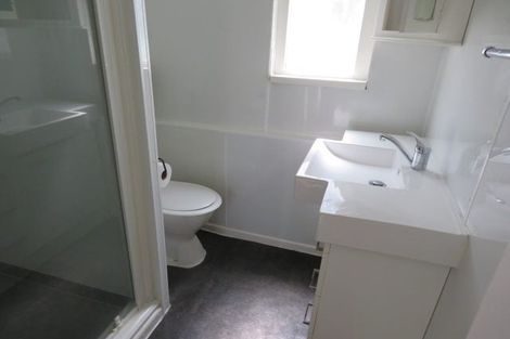 Photo of property in 1/25 Hillcrest Road, Papatoetoe, Auckland, 2025