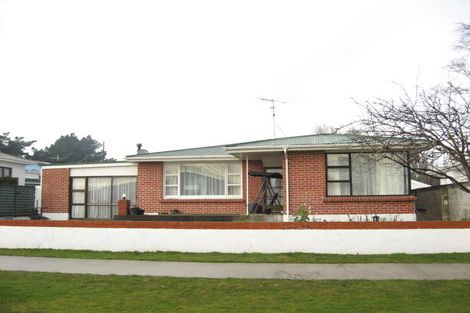 Photo of property in 71 Nichol Street, Heidelberg, Invercargill, 9812