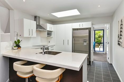 Photo of property in 24 Coralsea Way, Arkles Bay, Whangaparaoa, 0932