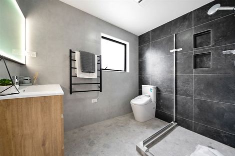 Photo of property in 40c Nikau Street, New Lynn, Auckland, 0600