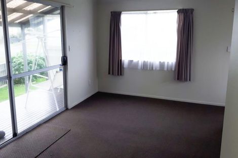 Photo of property in 17a Glasgow Street, Bell Block, New Plymouth, 4312