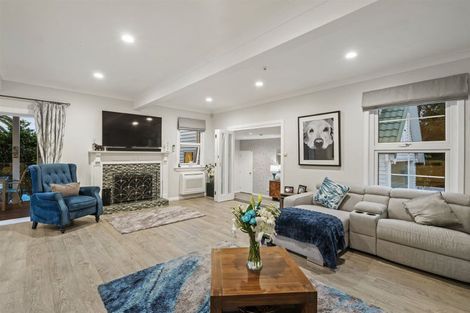 Photo of property in 31a Rewi Street, Torbay, Auckland, 0630