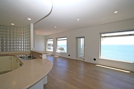 Photo of property in 3/120 Saint Aubyn Street, New Plymouth, 4310