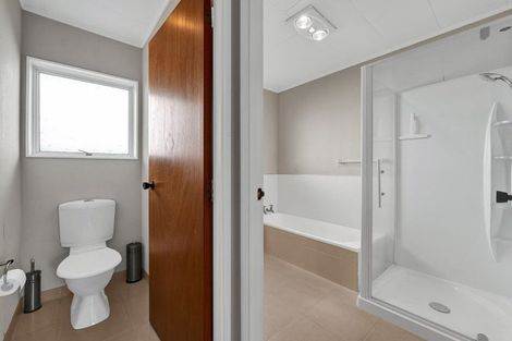 Photo of property in 2/32 Young Street, New Plymouth, 4310