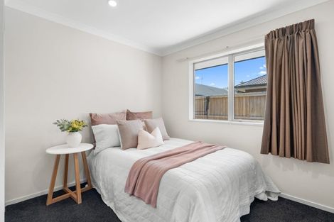 Photo of property in 36 Little Oaks Drive, Yaldhurst, Christchurch, 8042