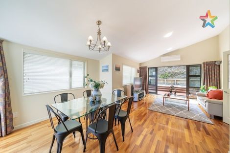 Photo of property in 93 Cedar Street, Maungaraki, Lower Hutt, 5010