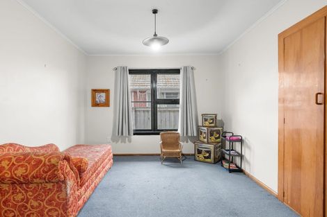 Photo of property in 221 Breezes Road, Aranui, Christchurch, 8061