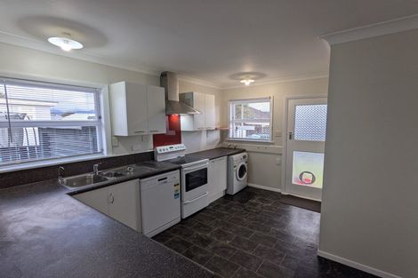 Photo of property in 35 Graham Street, Levin, 5510