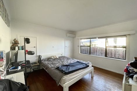 Photo of property in 423 Pakuranga Road, Pakuranga Heights, Auckland, 2010