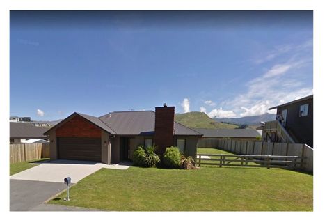 Photo of property in 43 Onslow Road, Lake Hayes, Queenstown, 9304