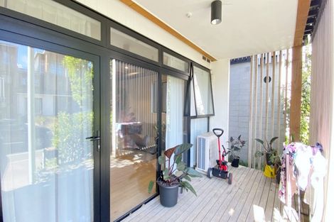 Photo of property in 1/165 Hobsonville Point Road, Hobsonville, Auckland, 0616