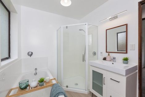 Photo of property in 13 Forest Road, Raumati South, Paraparaumu, 5032