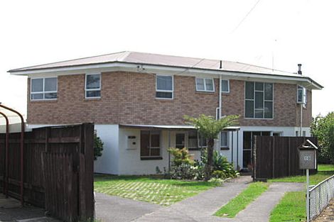 Photo of property in 10 Rowan Terrace, Te Atatu South, Auckland, 0610