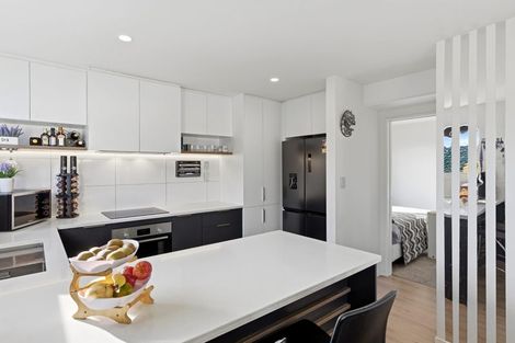 Photo of property in 70d Stanley Road, Glenfield, Auckland, 0629