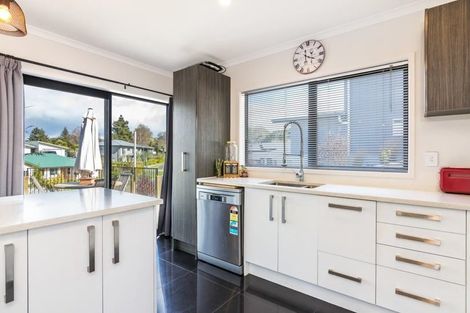 Photo of property in 93 Hindmarsh Drive, Rangatira Park, Taupo, 3330