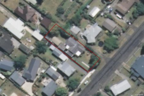 Photo of property in 6 Taylor Street, Carterton, 5713