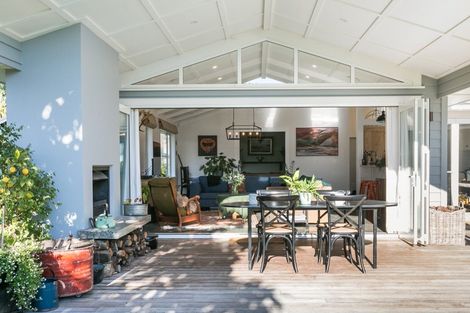 Photo of property in 18 Reynolds Road, Havelock North, 4130