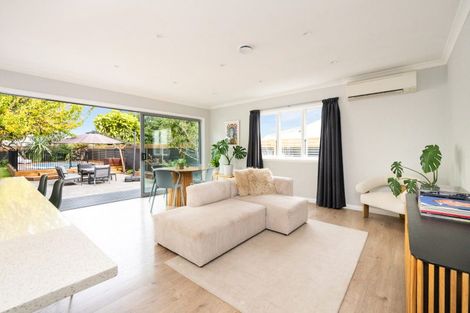 Photo of property in 10 Hall Street, Napier South, Napier, 4110