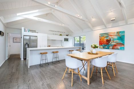 Photo of property in 26 Tohora Crescent, Omaha, Warkworth, 0986