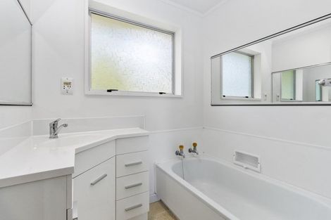 Photo of property in 85 Tuhikaramea Road, Dinsdale, Hamilton, 3204